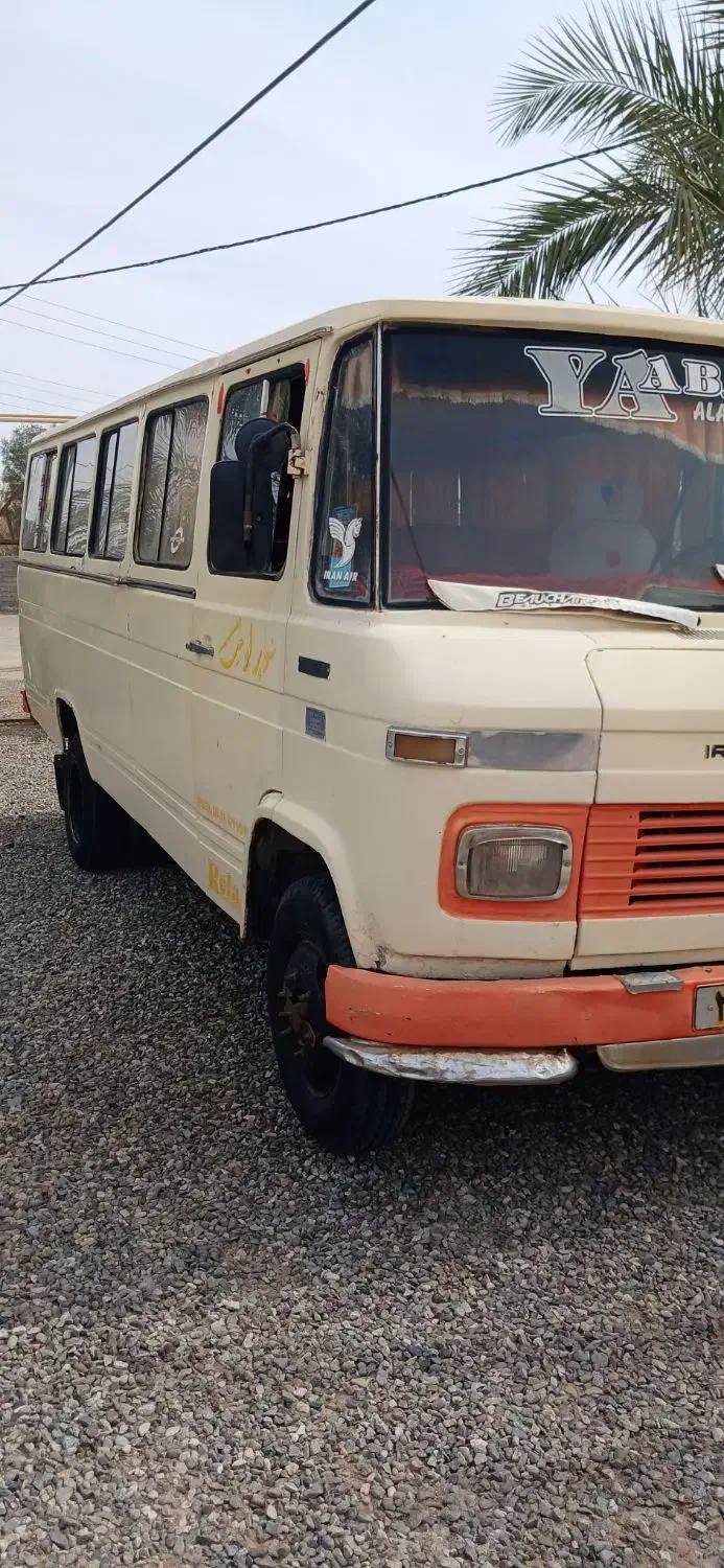 مینی بوس|خودرو سنگین|بم, |دیوار