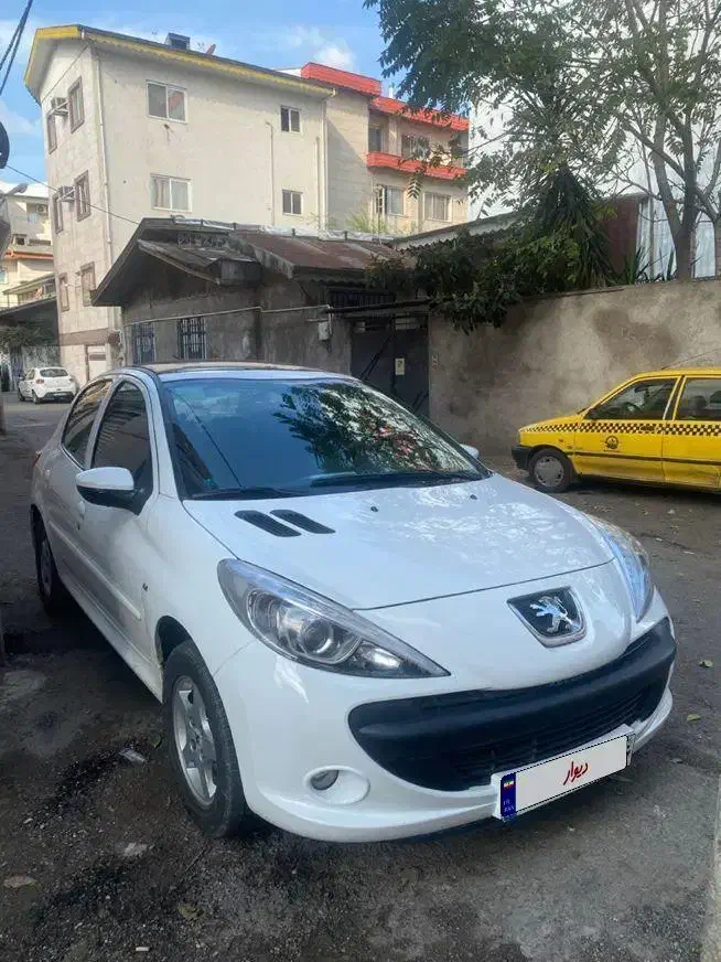 ۲۰۷ پانادنده مدل۱۴۰۰|خودرو سواری و وانت|رشت, بوسار|دیوار