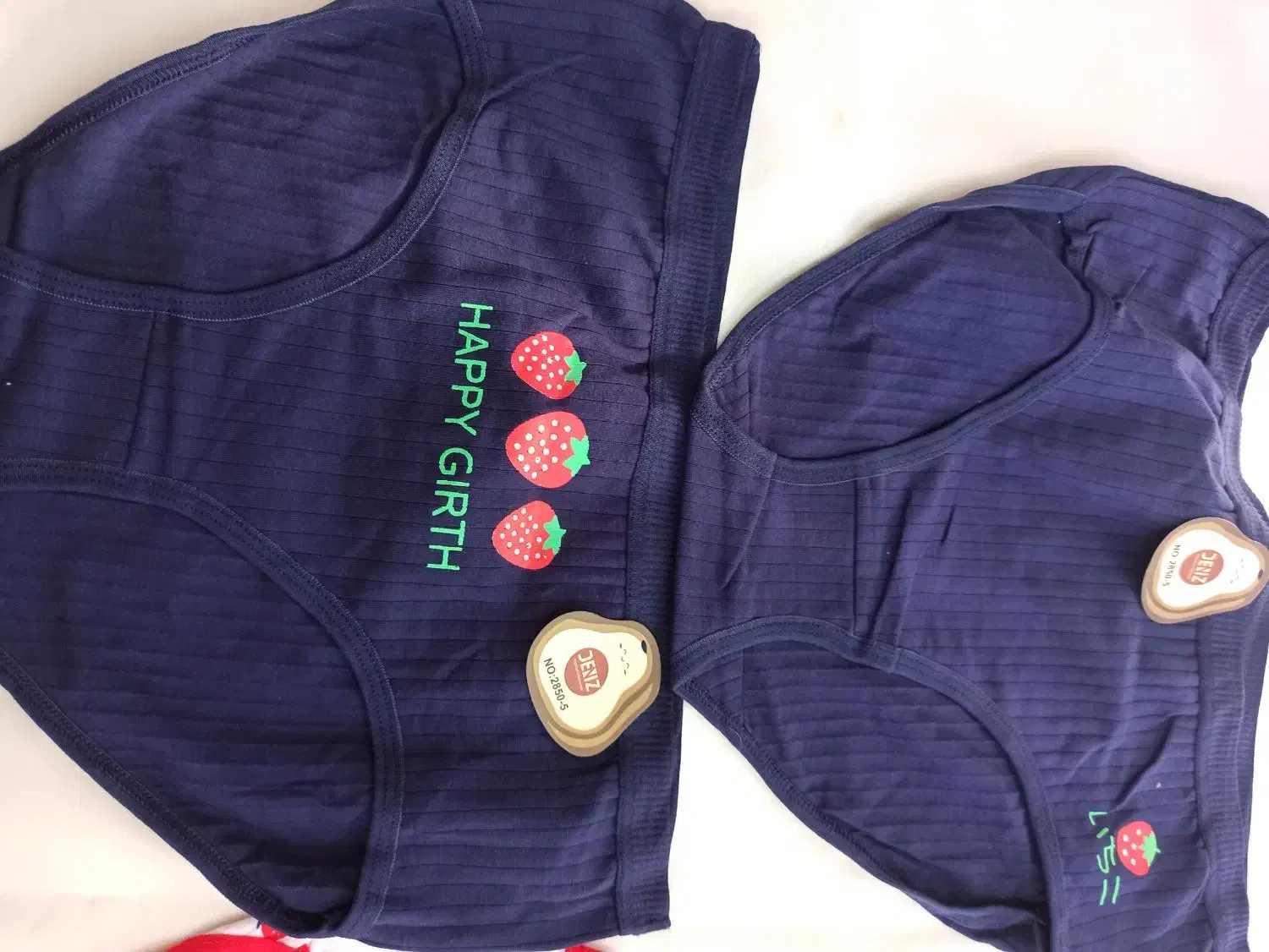 توت فرنگی برند دنیز|لباس|بجنورد, |دیوار