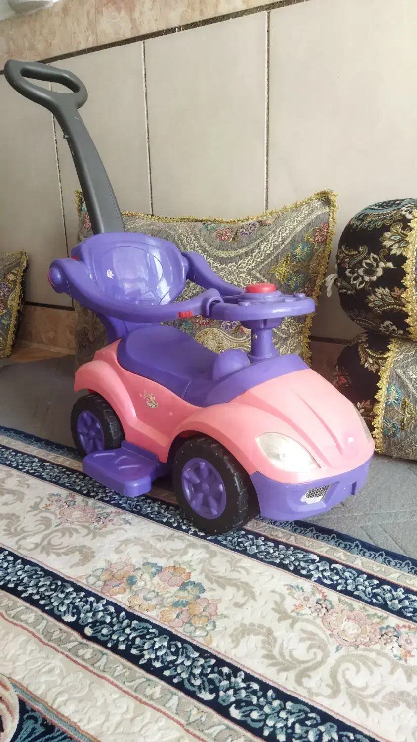 ماشین کودک|اسباب و اثاث بچه|خمینی‌شهر, |دیوار