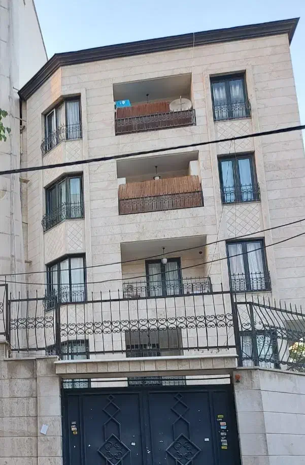 ۲۱۰ متر کلنگی*سعادت آباد * ۴ طبقه بنای آسانسور دار|فروش زمین و ملک کلنگی|تهران, درختی|دیوار