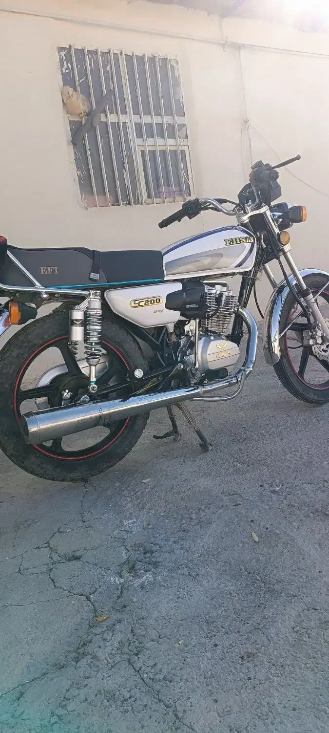 موتور دویست احسان|موتورسیکلت|سنقر, |دیوار