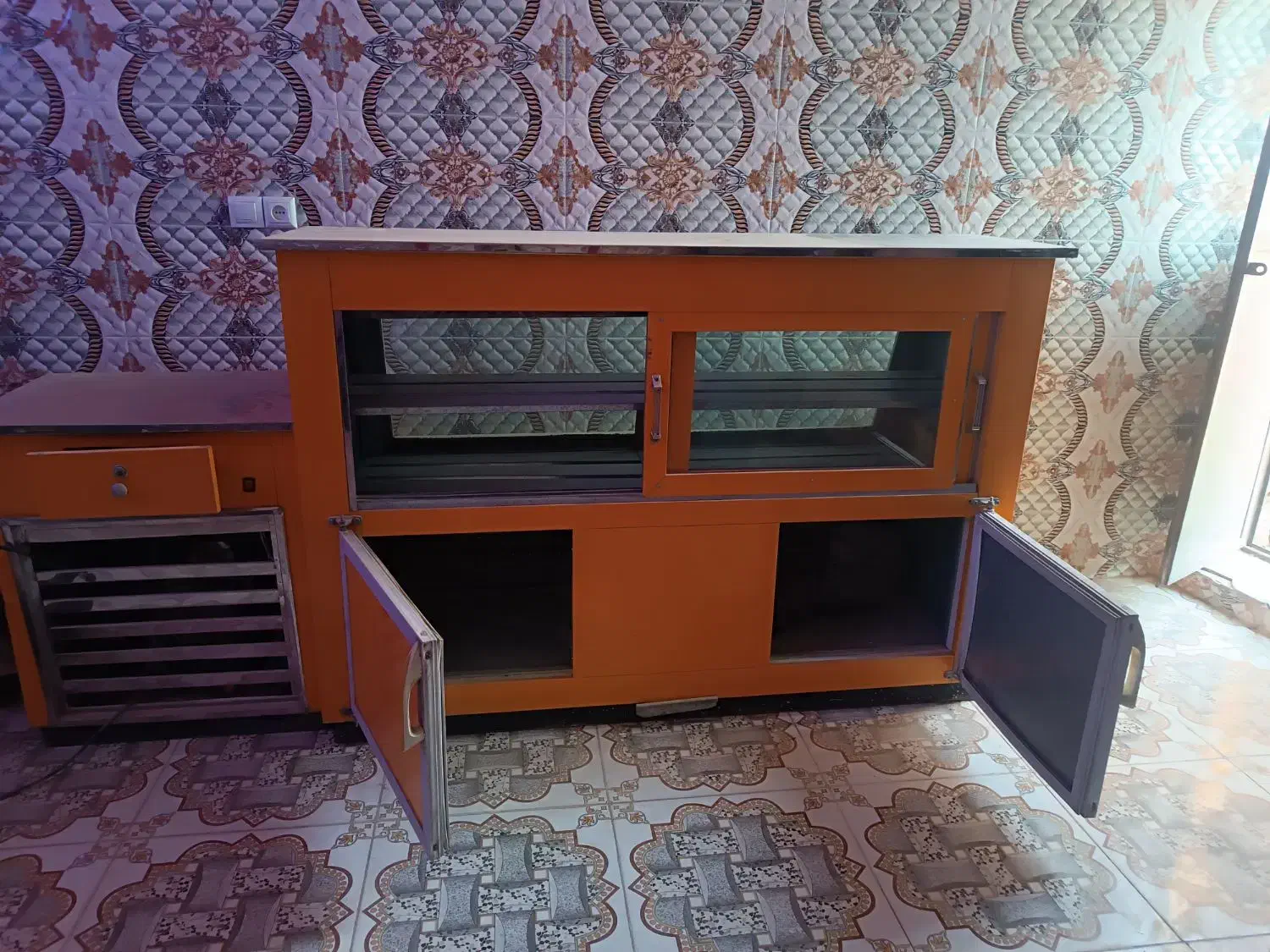 یخچال خابیده|یخچال و فریزر|خاش, |دیوار