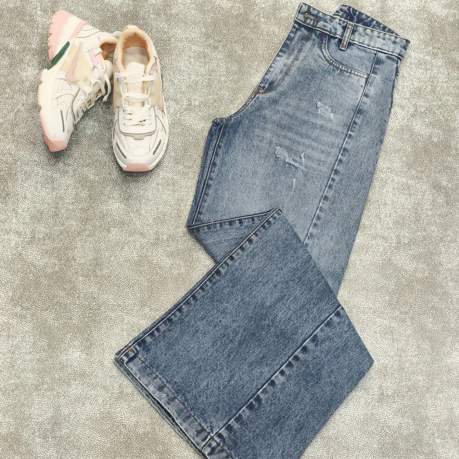 شلوار جین و پارچه ای|لباس|دورود, |دیوار