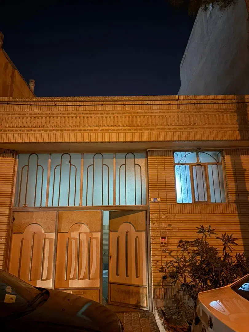 ویلایی جنوبی ردانی پور|فروش خانه و ویلا|شاهینشهر, نبوت|دیوار