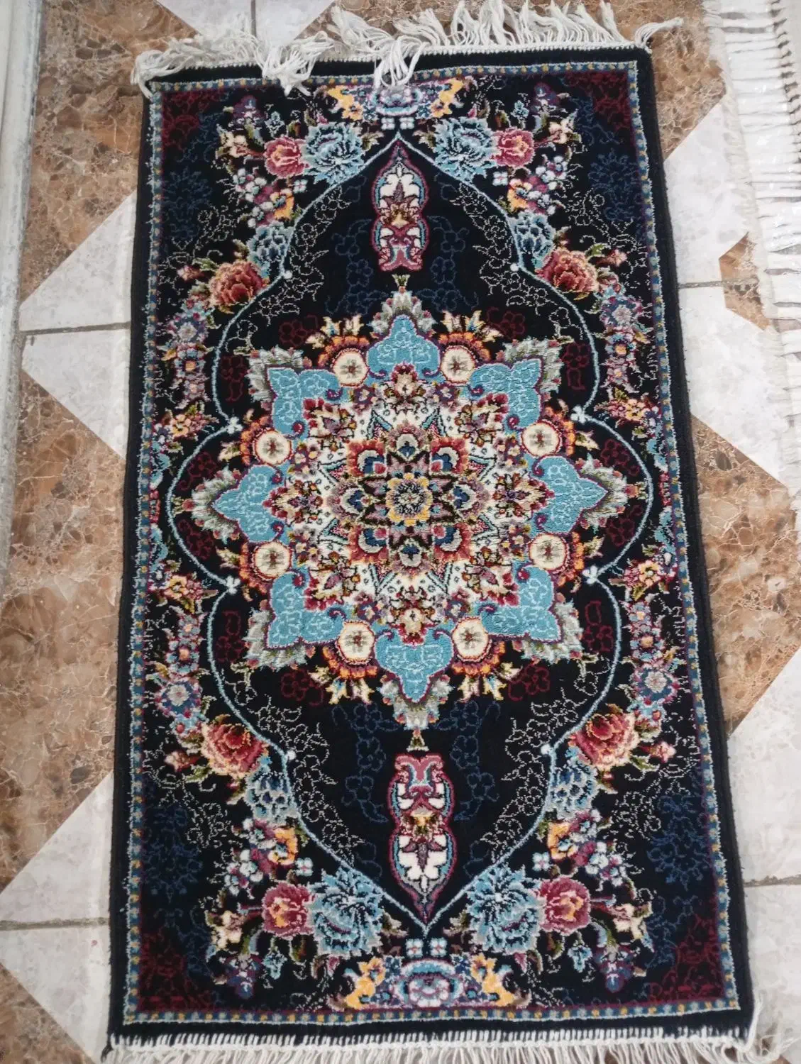 پادری|پادری|بهارستان, |دیوار