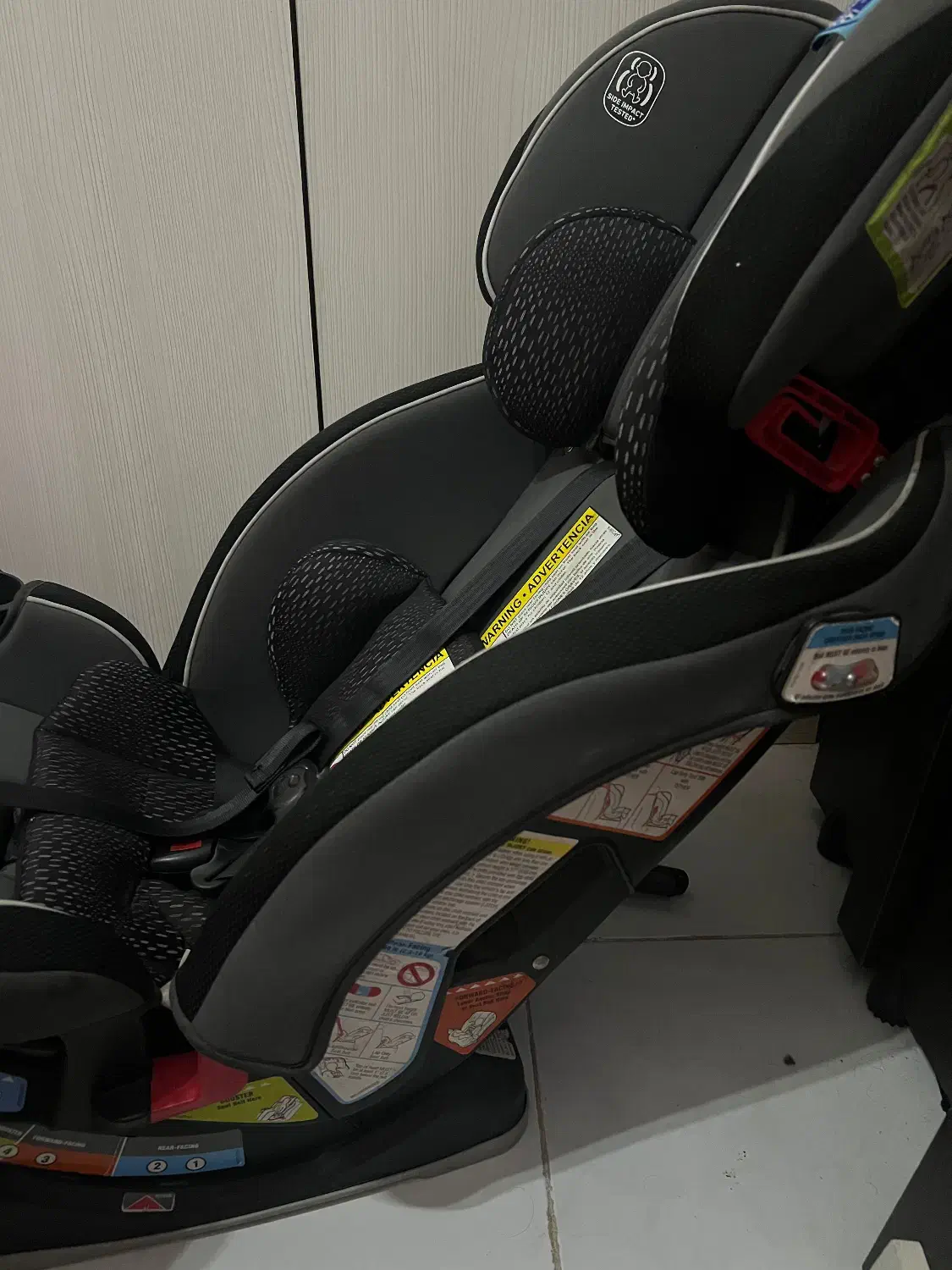 صندلی ماشین کودک برند گراکو|تخت و صندلی بچه|بندرعباس, |دیوار