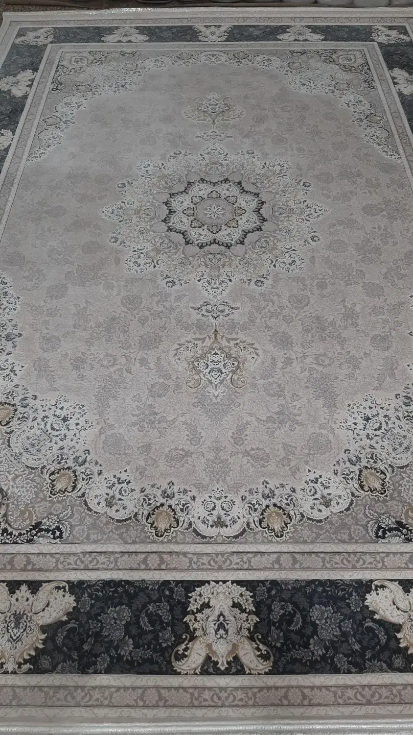 ۲تخته ۱۲متری، ۱تخته ۹ و یک قالیچه ۱۲۰۰شانه محتشم|فرش|قم, نیروگاه|دیوار