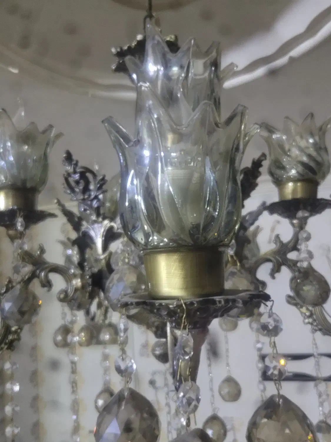 لوستر|لوستر و چراغ آویز|نیشابور, گنبد سبز|دیوار