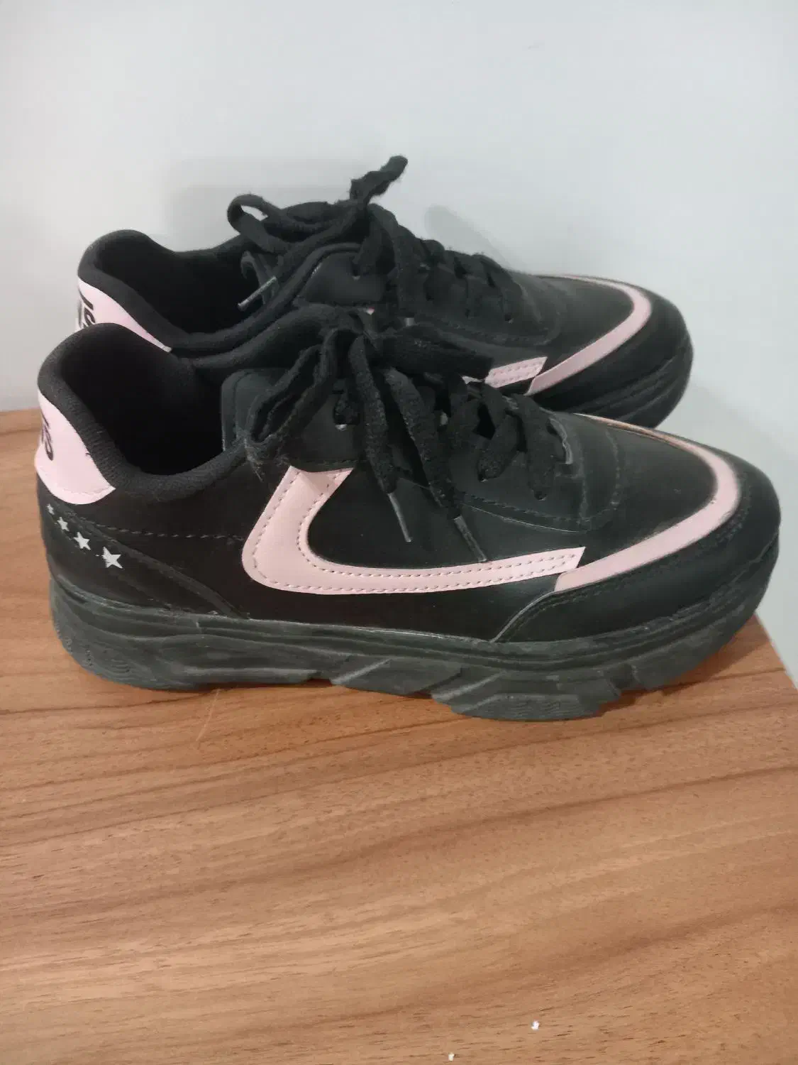 کتانی نو سایز ۳۷|کیف، کفش، کمربند|اراک, |دیوار