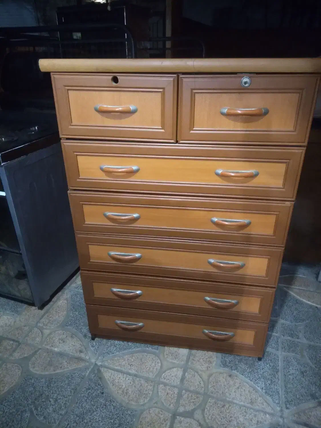 دراور بزرگ|جاکفشی، کمد، دراور|مشکین‌دشت, |دیوار