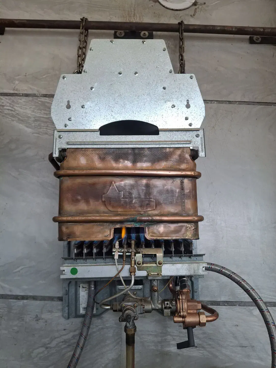 B31215تمیز|آبگرمکن، پکیج، شوفاژ|اندیشه, اندیشه فاز ۴|دیوار