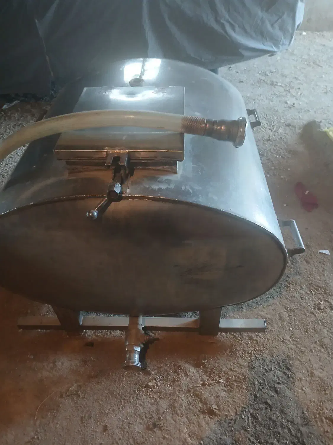 تانکر حمل شیر|قطعات یدکی و لوازم جانبی|شیروان (لرستان), |دیوار