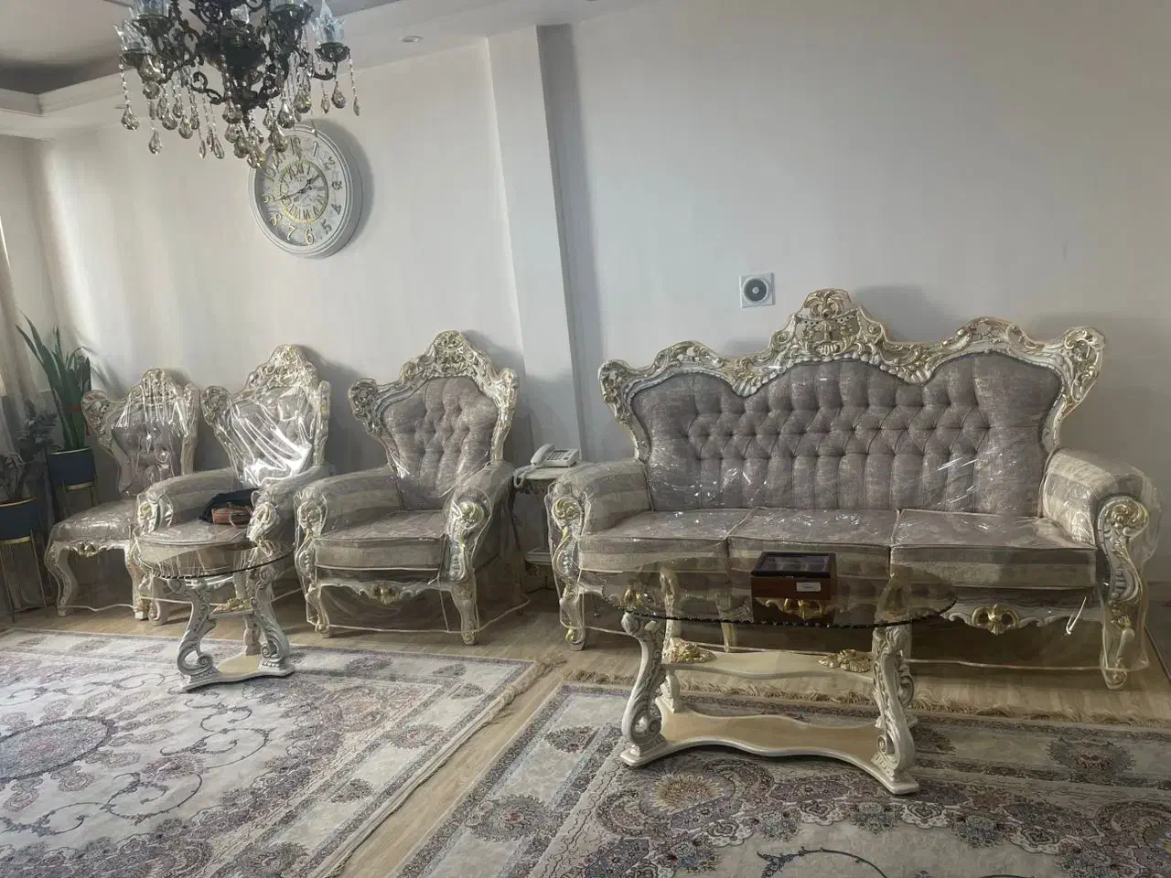 مبل ۹ نفره|مبلمان خانگی و میز عسلی|اسلام‌شهر, شهرک محمدیه|دیوار