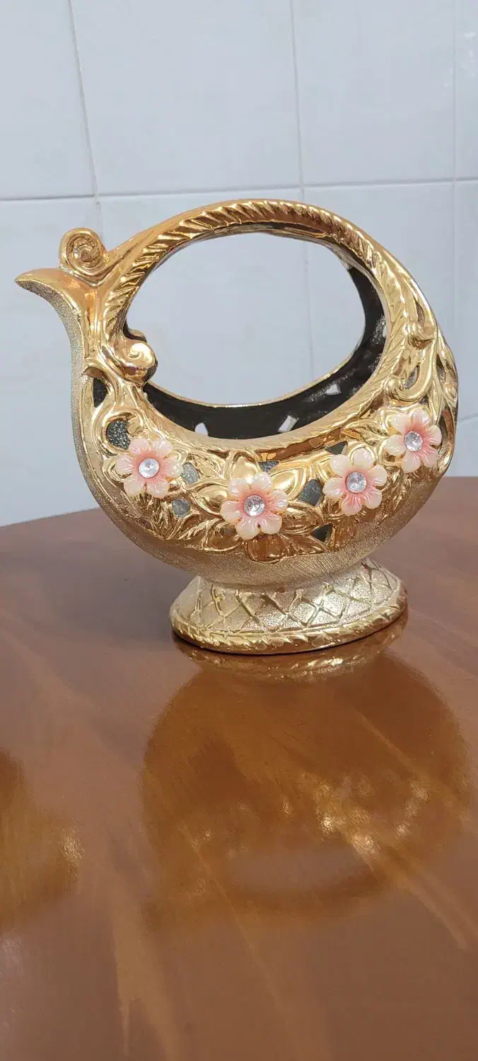 کشکول|ظروف سرو و پذیرایی|فردوس (خراسان), |دیوار