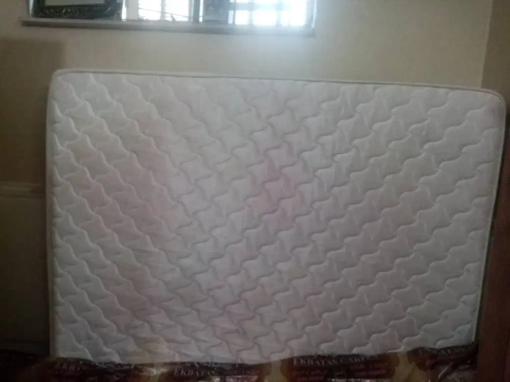 خوشخواب دونفره سالم|تشک تختخواب|شیراز, رکنآباد|دیوار