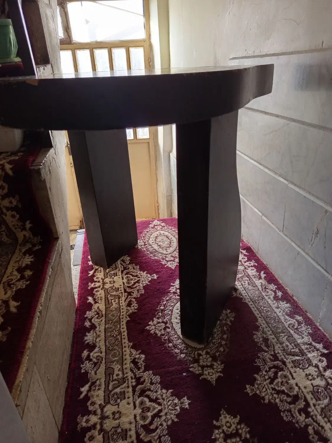 میز خاطره طرح قلب جنسش محکم بدون شکستگی هست|میز تلفن|سبزوار, زینبیه|دیوار