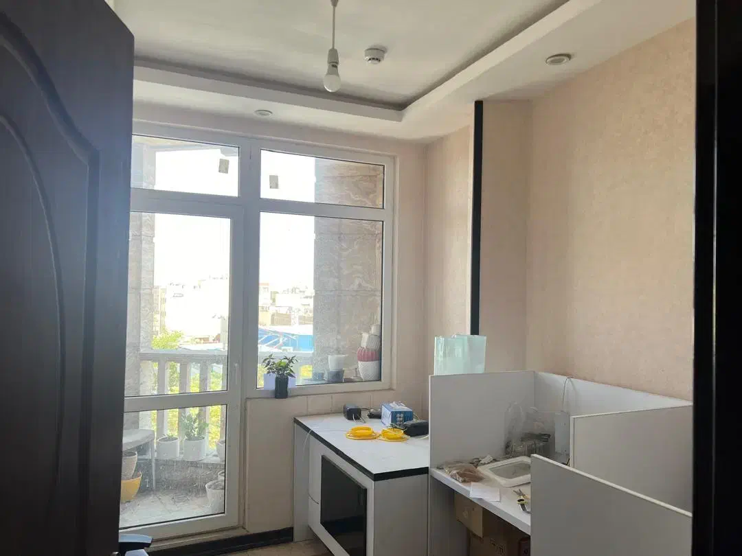 واحد اداری روبه خیابان اصلی|فروش دفتر کار، اتاق اداری، مطب|قم, باغ شازده|دیوار