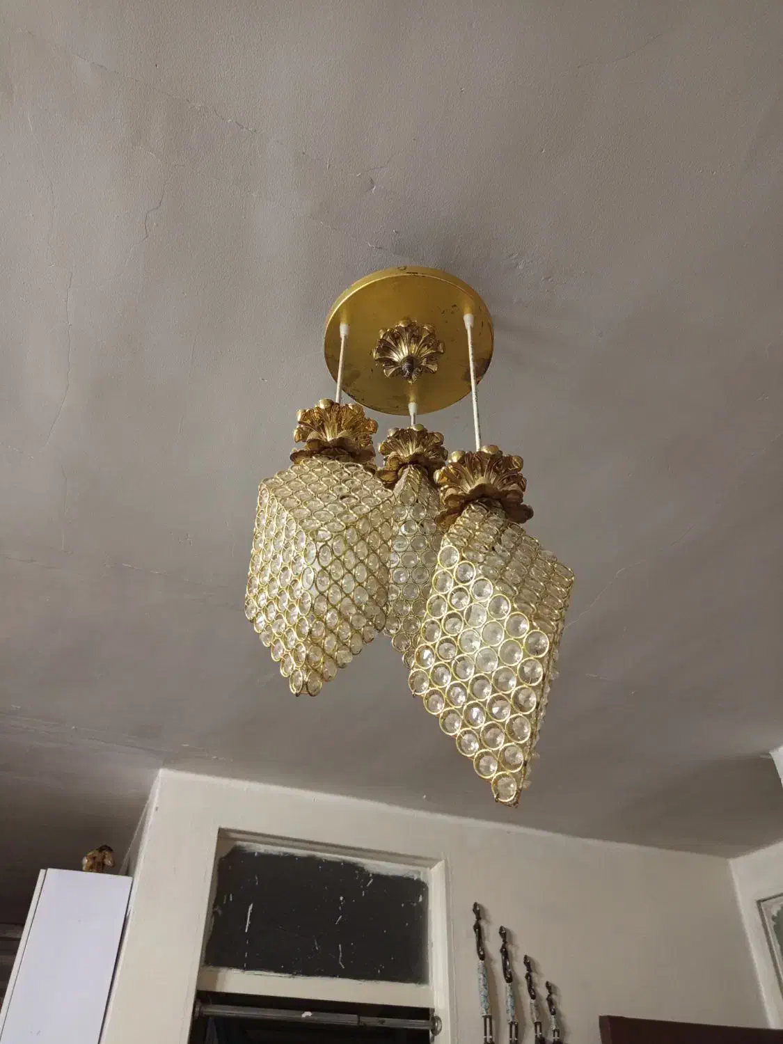 لوستر|لوستر و چراغ آویز|ورامین, ورامین|دیوار