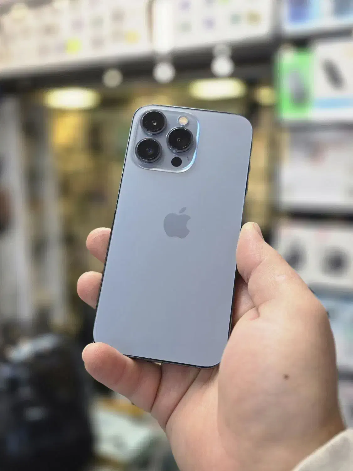 گوشی اپل Iphone 13 Pro با حافظه ۲۵۶ باتری ۸۱ پلمپ|موبایل|زنجان, |دیوار