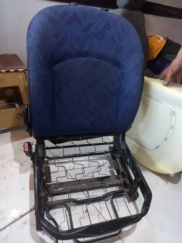 تعمیرصندلی تعمیرات صندلی روکش صندلی شیشه دودی|خدمات موتور و ماشین|اصفهان, شاه پسند|دیوار