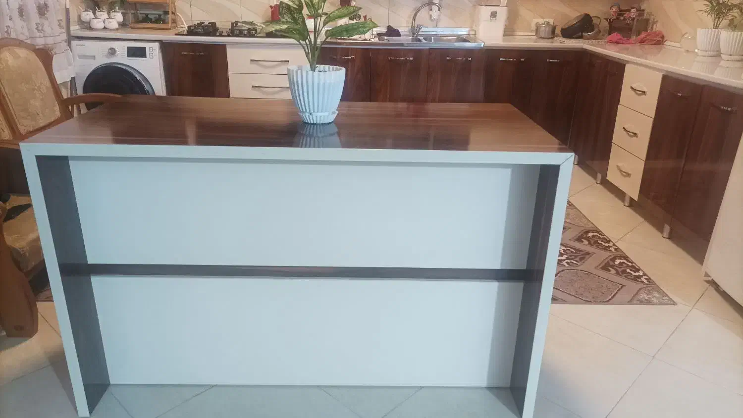 میز جزیره شیک وزیبا|میز و صندلی غذاخوری|رشت, جانبازان|دیوار