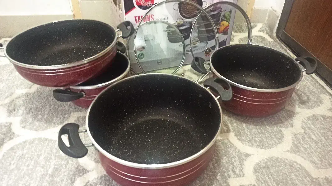 سرویس ظروف قابلمه تفلون 7پارچه (حراج)زیر قیمت|ظروف پختوپز|اراک, |دیوار