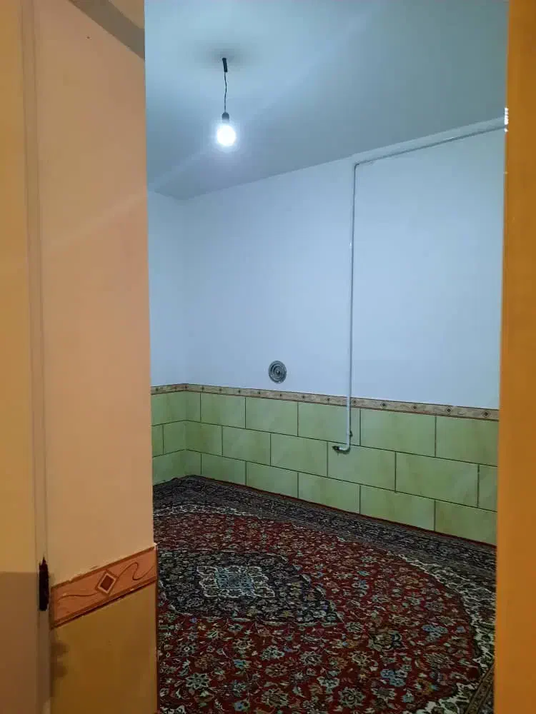 رهن کامل منزل طبقه دوم مستقل .تمام کار|اجارهٔ خانه و ویلا|شیراز, شهرک ترکان|دیوار