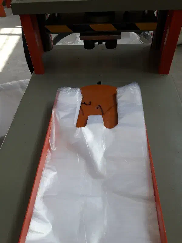 تولید و پخش نایلکس|عمده‌فروشی|پاکدشت, پاکدشت (مامازند)|دیوار