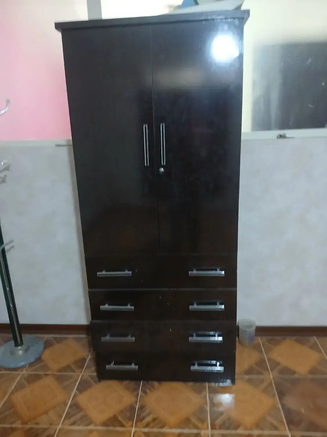 کمد لباس  سه طبقه سالم تمیز|جاکفشی، کمد، دراور|یزد, |دیوار