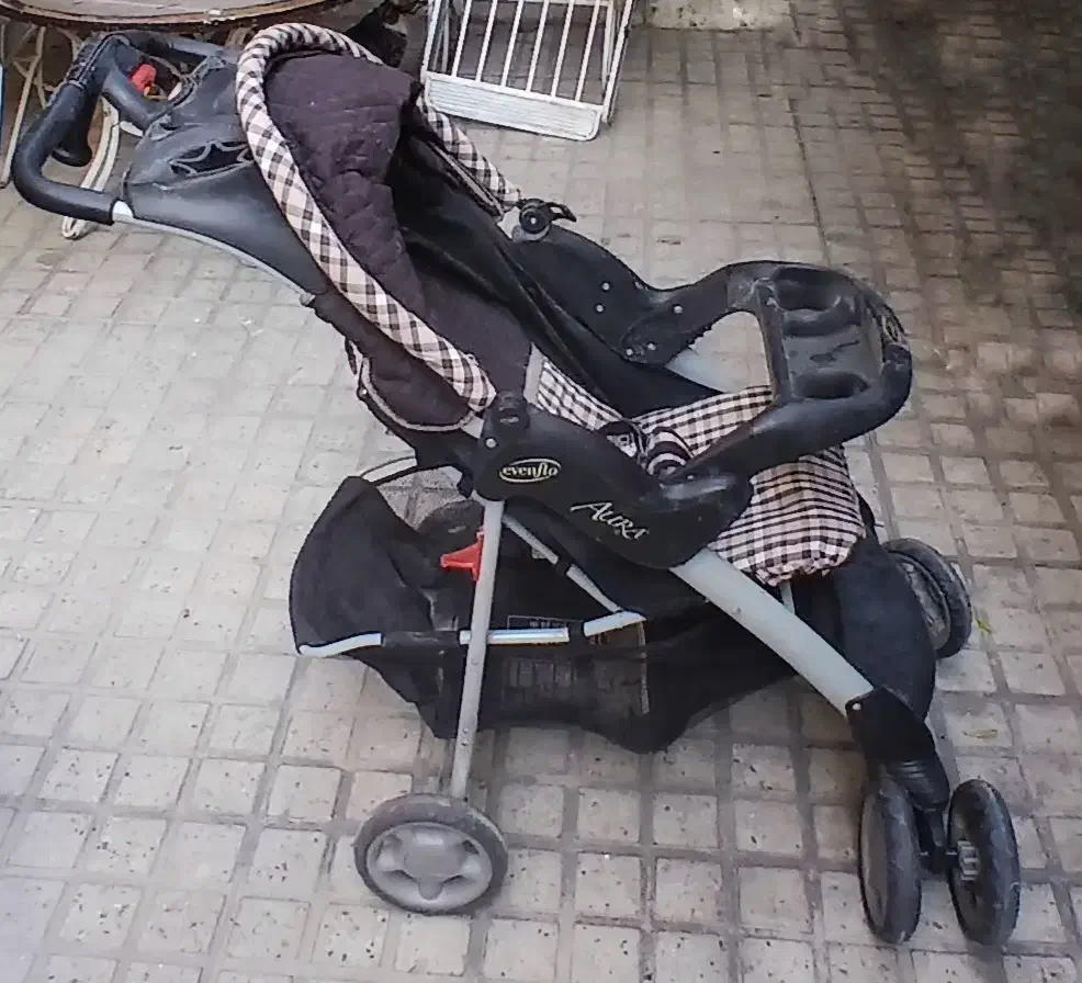 کالسکه کودک برند evenflo|کالسکه و لوازم جانبی|تهران, زرکش|دیوار