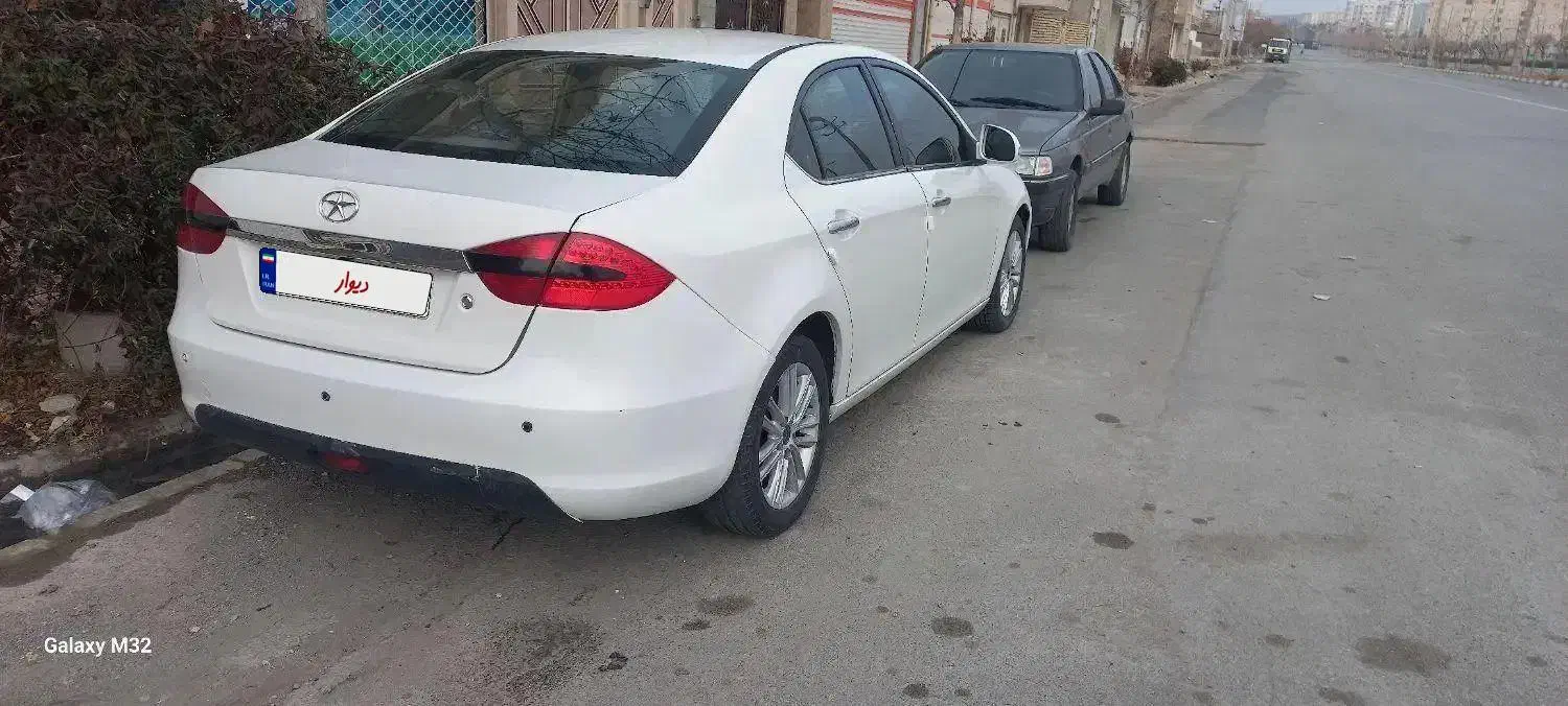 جک j5 مدل۹۴|خودرو سواری و وانت|الیگودرز, |دیوار