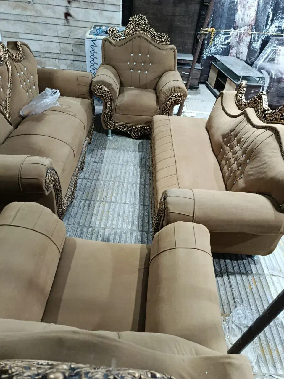 مبل ارزان کده|مبلمان خانگی و میز عسلی|شیراز, شیشهگری|دیوار