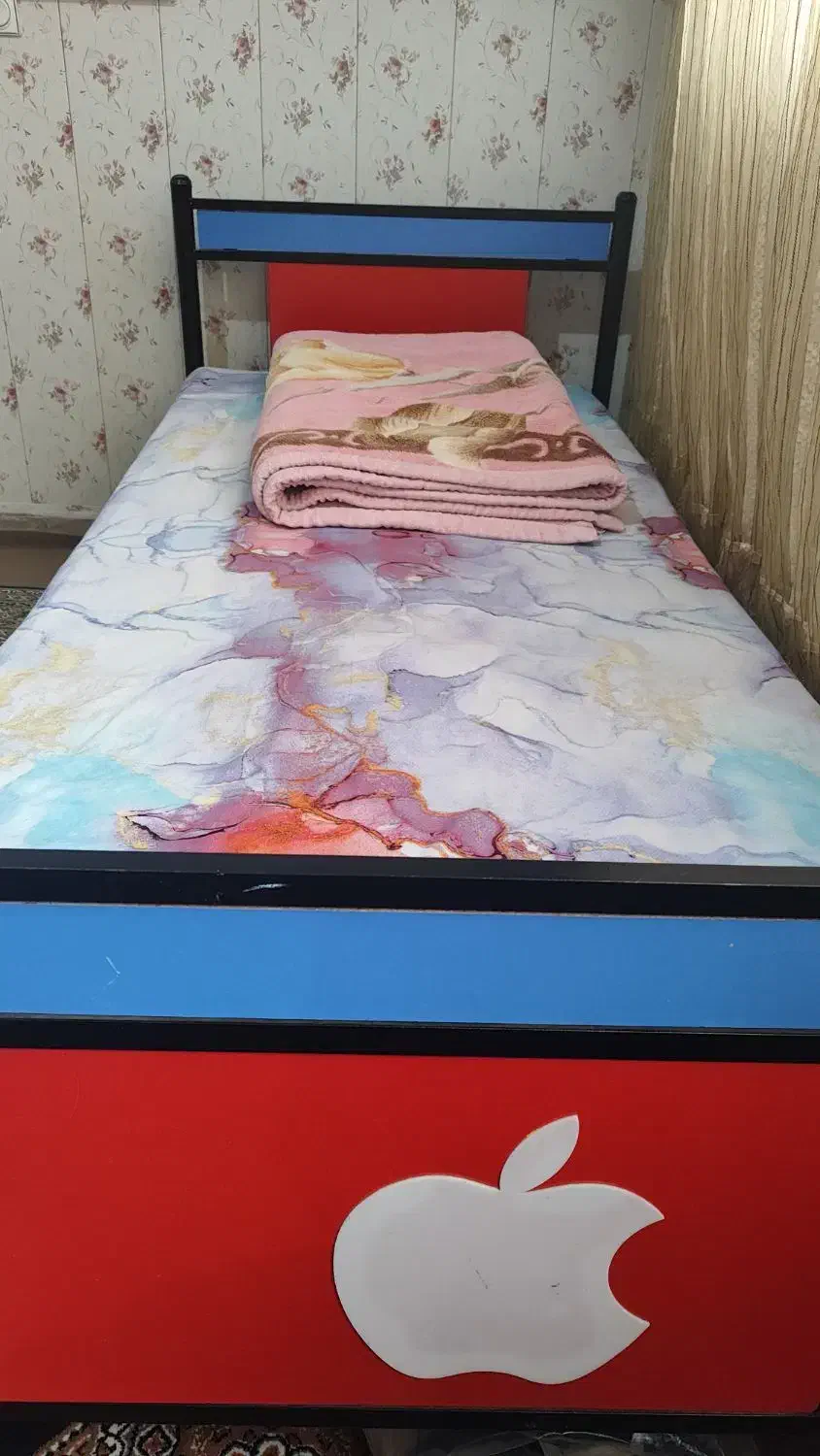 تخت خواب و دراور|تخت و سرویس خواب|بندر انزلی, کارآموزی|دیوار