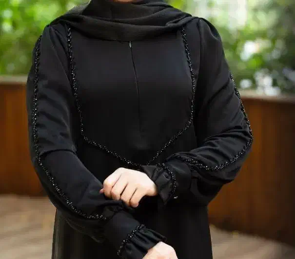 مانتو عبایی|لباس|قم, نیروگاه|دیوار