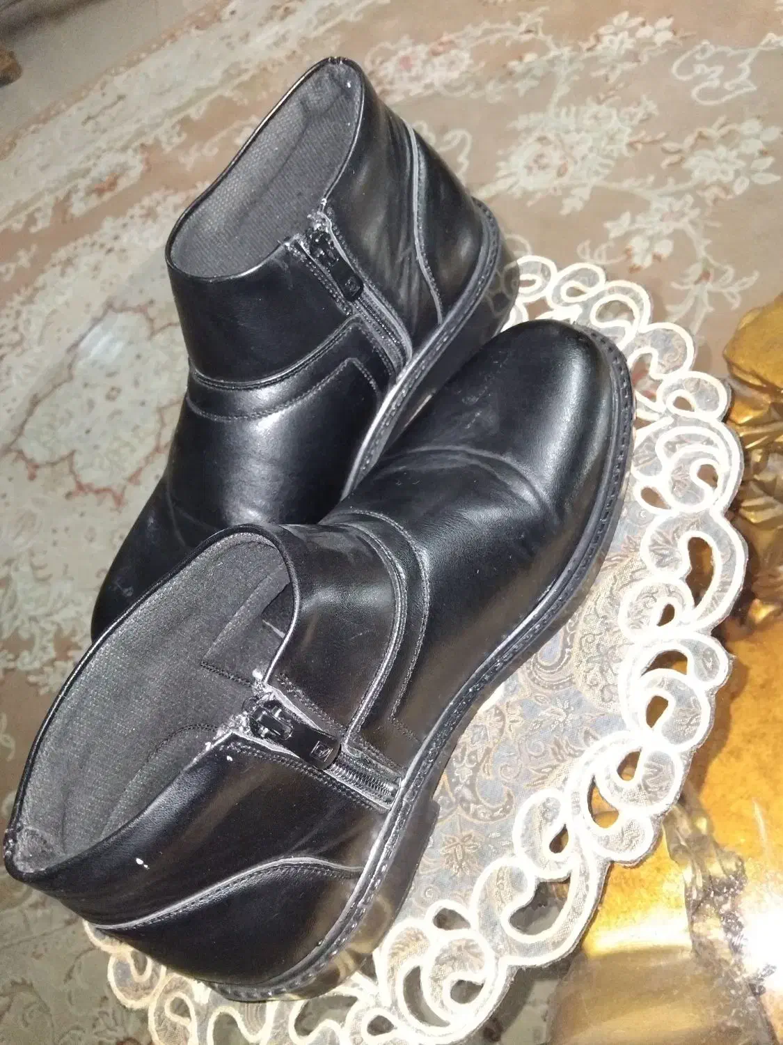 نیم بوت|کیف، کفش، کمربند|اصفهان, خانه اصفهان|دیوار