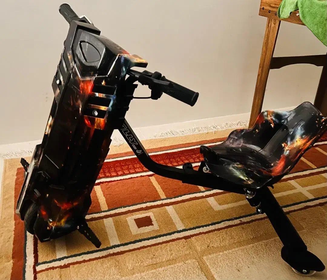 اسکوتر برقی سه چرخ دریفت|دوچرخه، اسکیت، اسکوتر|شیراز, دوکوهک|دیوار