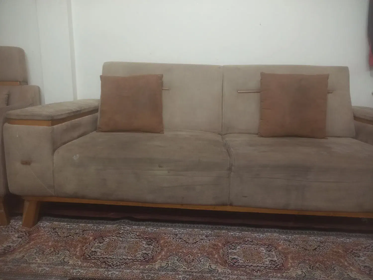 مبل هفت نفره|مبلمان خانگی و میز عسلی|شیراز, فرگاز|دیوار