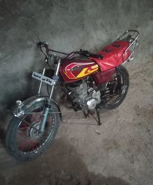 موتور هندا مدل 86 پلاک قدیم 150بوده پستون 200|موتورسیکلت|تیمور آباد, |دیوار