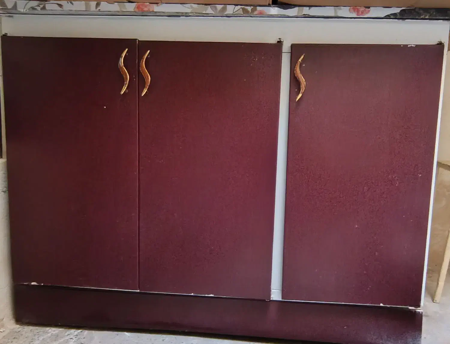 تعدادی وسایل منزل|سایر لوازم برقی|ایوان, |دیوار