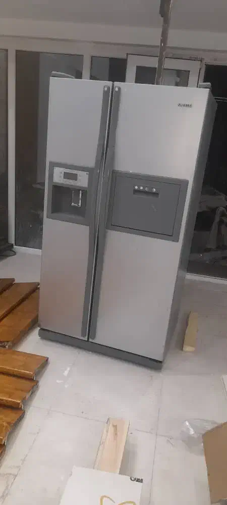 فروش یخچال ساید بای ساید در حد نو|یخچال و فریزر|سیرجان, |دیوار