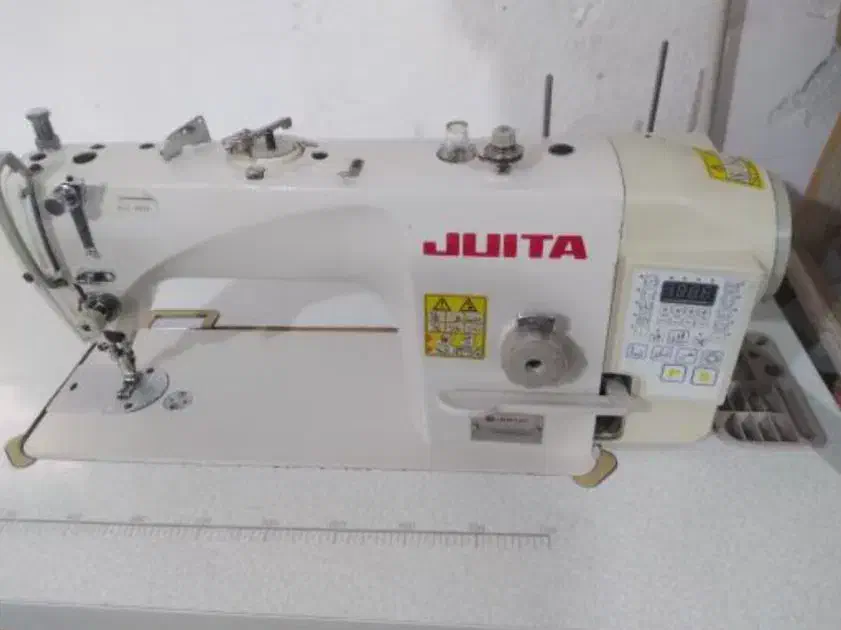 چرخ خیاطی صنعتی(راسته دوز و سردوز)|چرخ خیاطی و ریسندگی|میاندوآب, |دیوار