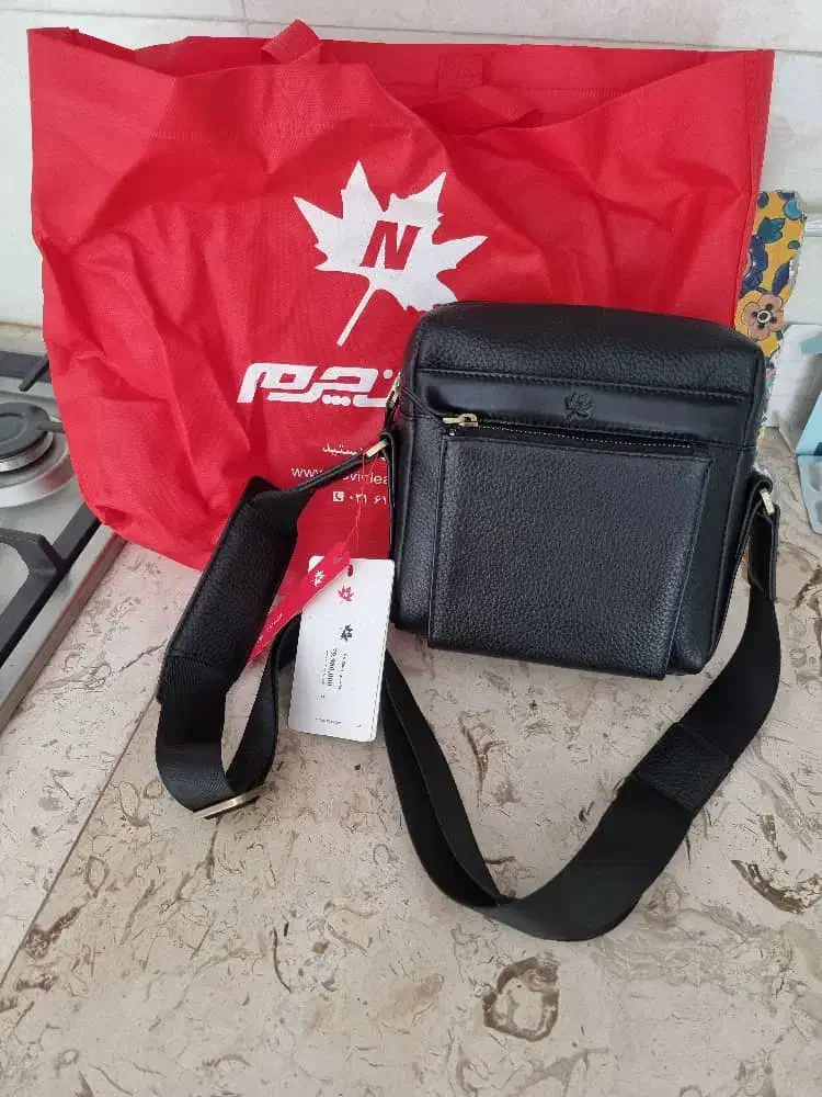 کیف نوین‌چرم|کیف، کفش، کمربند|بروجرد, |دیوار