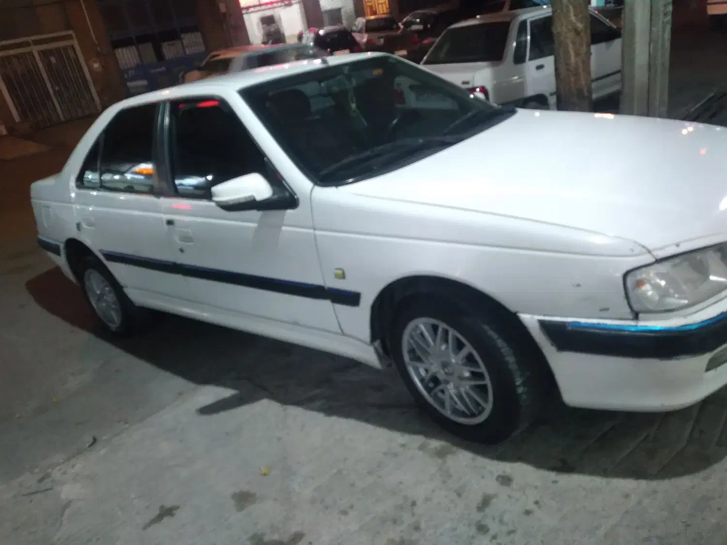 پارس|خودرو سواری و وانت|بیرجند, |دیوار