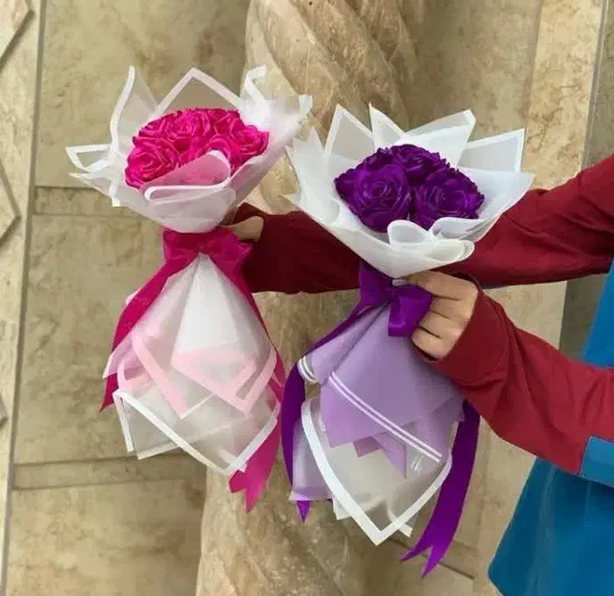 گل های روبانی تخفیف روز مادر قیمت مناسب|گل مصنوعی|همدان, |دیوار