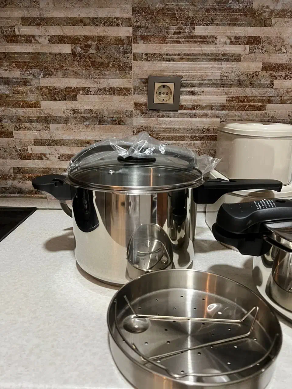 زودپز خارجی ۶ لیتر|ظروف پخت‌وپز|تهران, هروی|دیوار