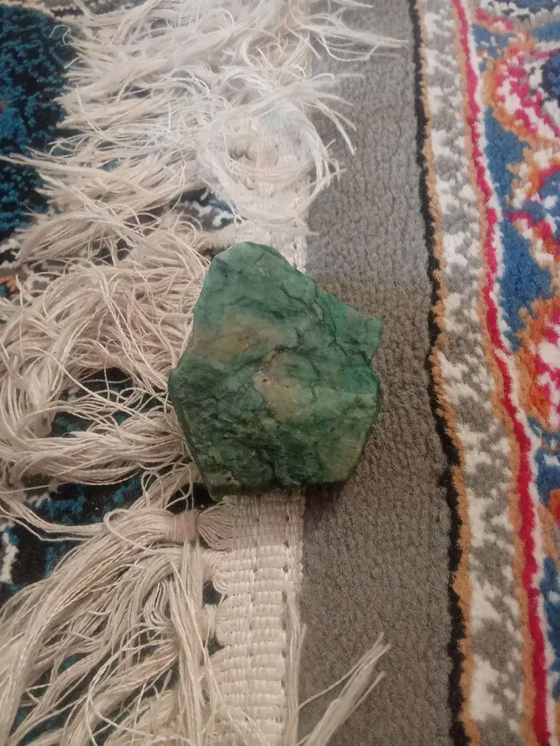سنگ یشم زمردی|جواهرات|کرمان, |دیوار