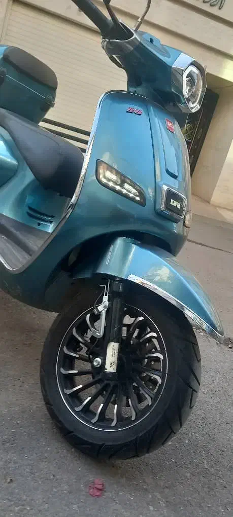 موتور ۱۵۰ طرح وسپا کویر|موتورسیکلت|رشت, استادسرا|دیوار