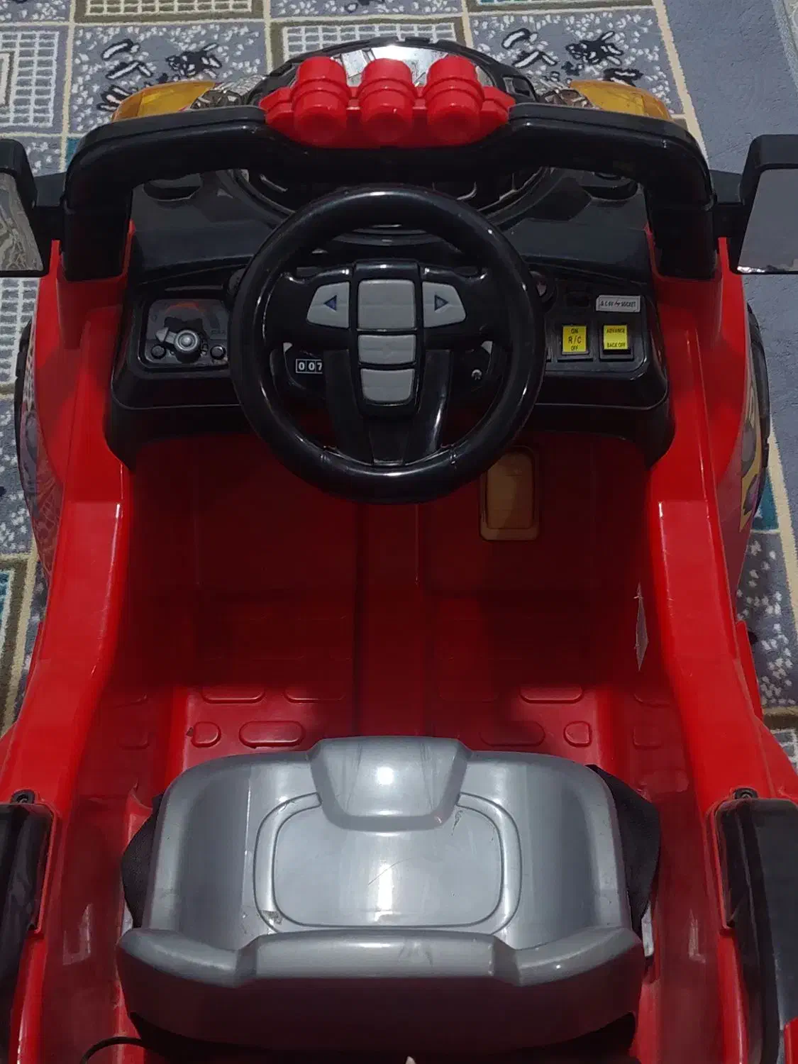 ماشین شارژی|اسباب‌بازی بچه|بوشهر, |دیوار