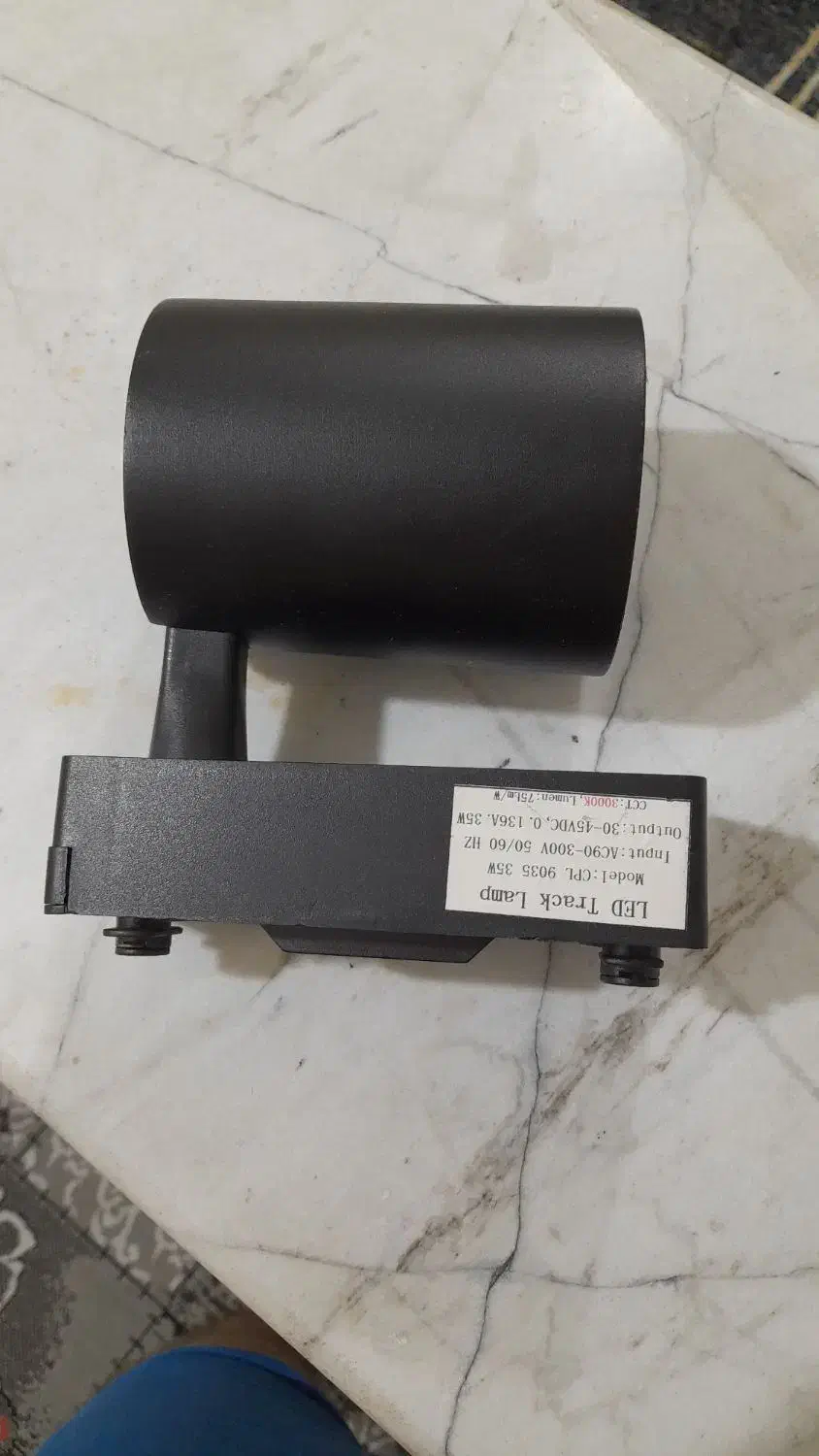 ۲عددچراغ ریلی ریلایت ۳۰وات رنگ نور سفید و عنبه ای|لامپ و چراغ|قرچک, مهدیه|دیوار